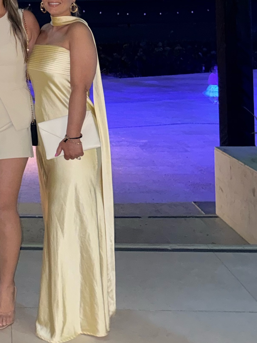 Elegant Cream Satin Strapless Evening Gown with Drape